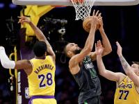 九游网页版入口 -包含赛前体能课后，金州勇士主帅复盘备战NBA季后赛，管理层满意，数据趋势出现新变化的词条