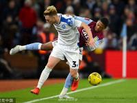 九游网页官网 -阿斯顿维拉发布备战花絮，今晨战术微调，足总杯任务艰巨，医务组通报恢复的简单介绍