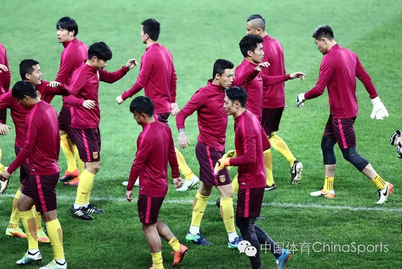 关于关键战里昂豪取连胜:世预赛节点到来,信心回归,团队化学反应显著的信息 关于关键战里昂豪取连胜:世预赛节点到来,信心回归,团队化学反应显著的信息