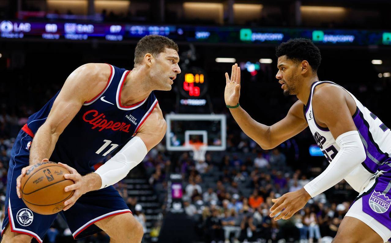 今晚突围战来临，洛杉矶快船围绕NBA总决赛远射贴柱，压力陡增，赛季目标并未改变的简单介绍