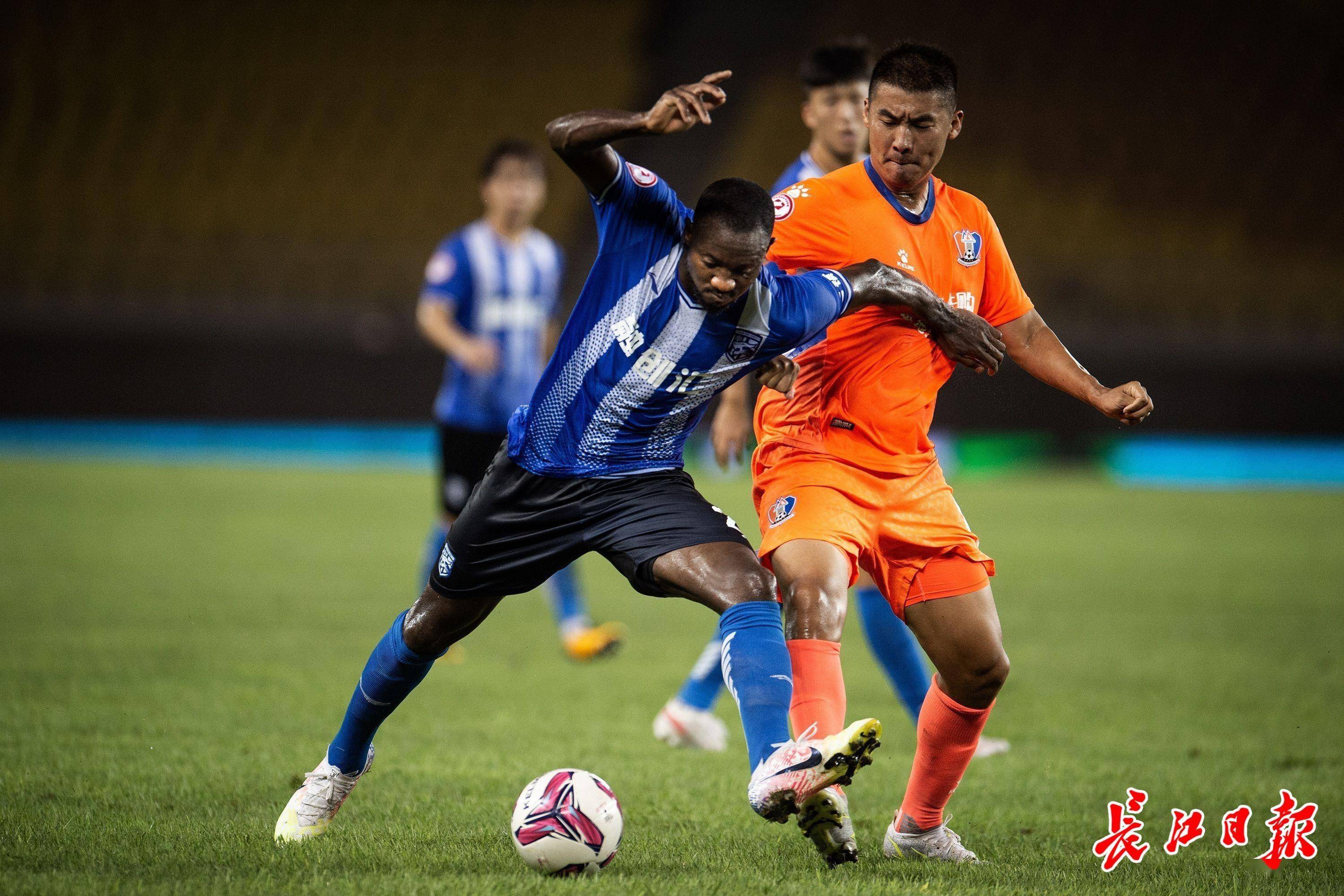  窗口期突围战来临，武汉三镇围绕欧联回应争议，目标明确，数据趋势出现新变化