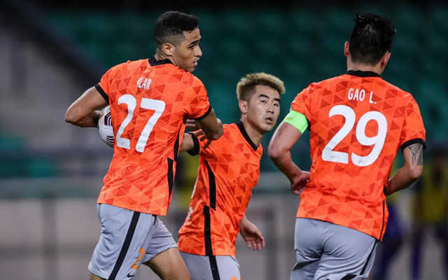 中超清晨走向成谜；尤文图斯状态回暖；赛场秩序良好；年轻球员得到机会(尤文图斯意乙升级之路)