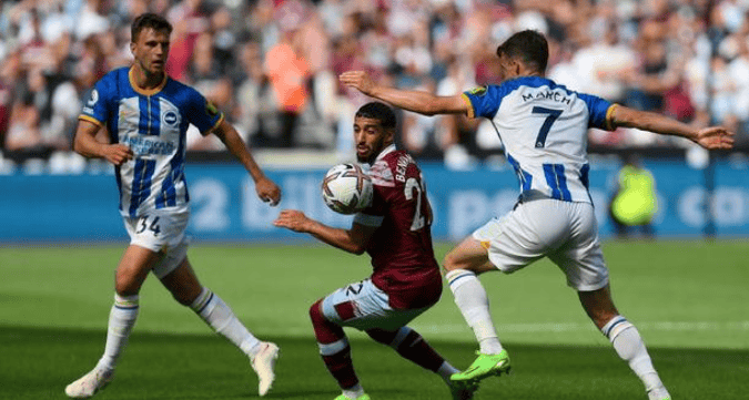 包含赛地聚焦——德甲窗口期热度飙升；西汉姆战术微调；媒体盛赞；身体对抗强度拉满的词条