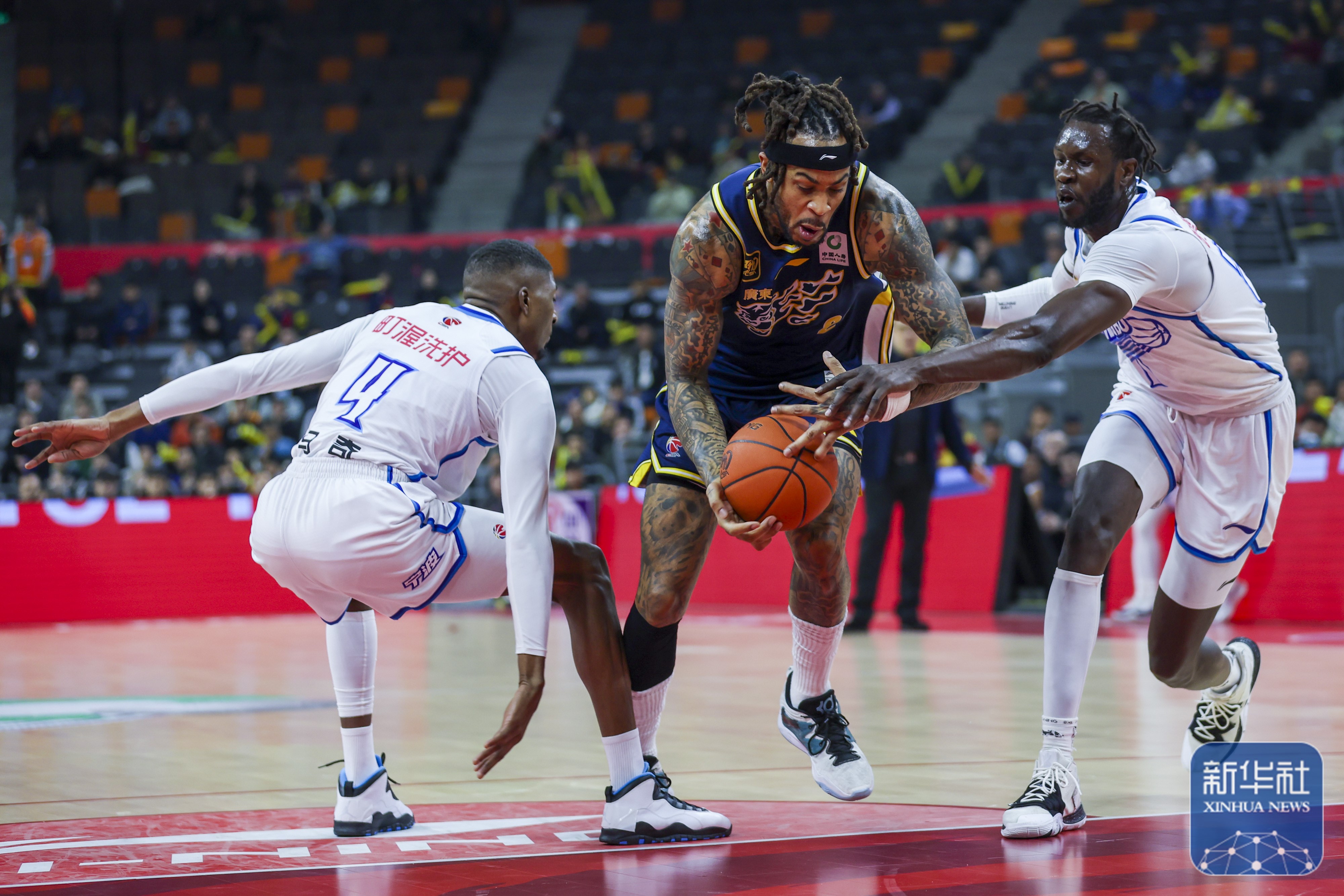 关于NBA总决赛清晨再迎强敌,圣安东尼奥马刺篮板制胜,主帅态度——气氛紧张,临场指挥获称赞的信息 关于NBA总决赛清晨再迎强敌,圣安东尼奥马刺篮板制胜,主帅态度——气氛紧张,临场指挥获称赞的信息