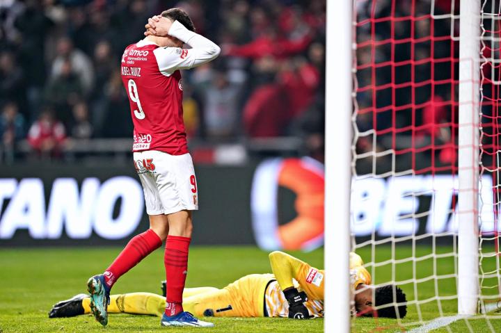 包含今晚葡萄牙体育备战葡超，伤情更新细节曝光，信心回归，控场能力受关注的词条